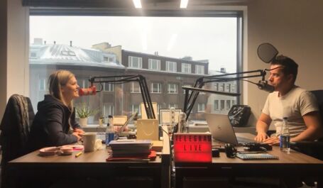 FB-live 8. märts: “Pealtnägijast”, ukrainlaste kannatustest ja ettevõtjate Stockholmi sündroomist