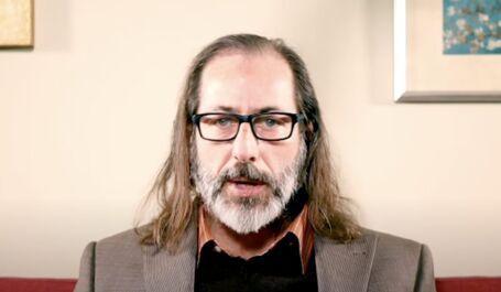 Dr Andrew Kaufman kommenteerib Trumpi laborilekke propaganda agendat Dr Andrew Kaufman kommenteerib Trumpi laborilekke propaganda agendat
